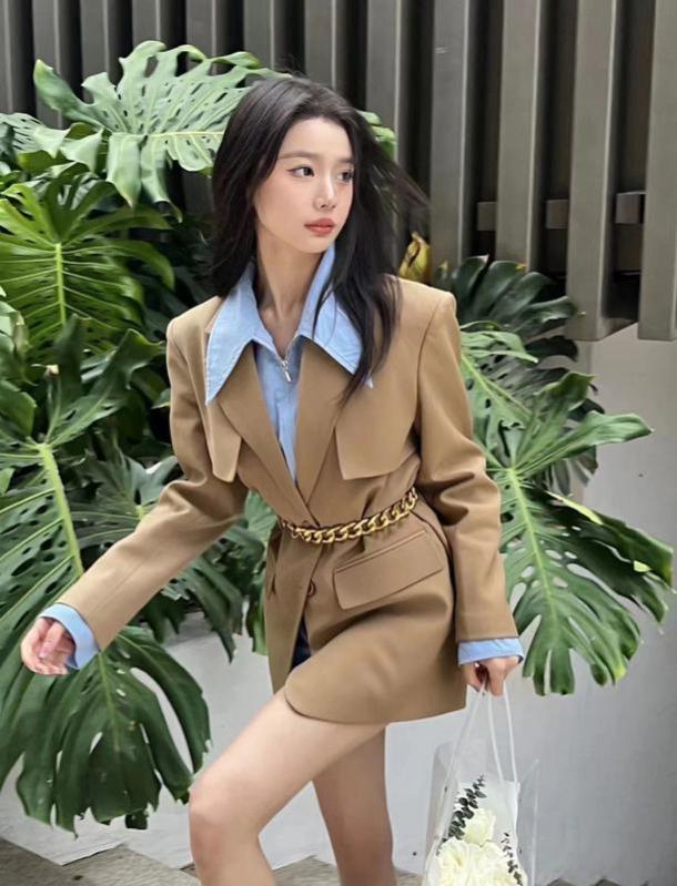 职业装也能搭出时尚风